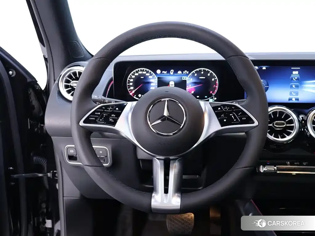 Mercedes-Benz GLB id 4577550 из Китая 11