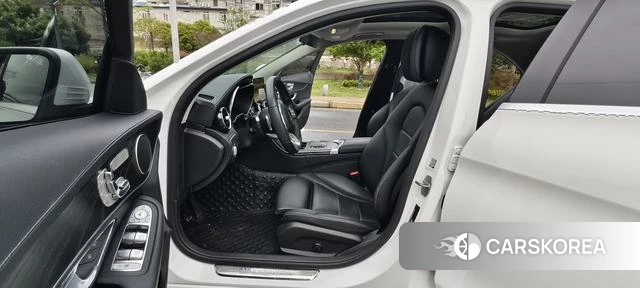 Mercedes-Benz Class C id 4265339 из Китая 11