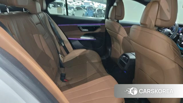 Mercedes-Benz E-Class W214 id 4584157 из Кореи 11