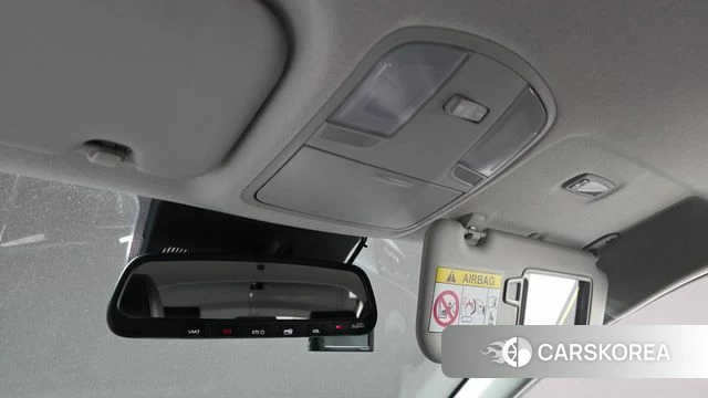Kia Stonic id 4900035 из Кореи 11