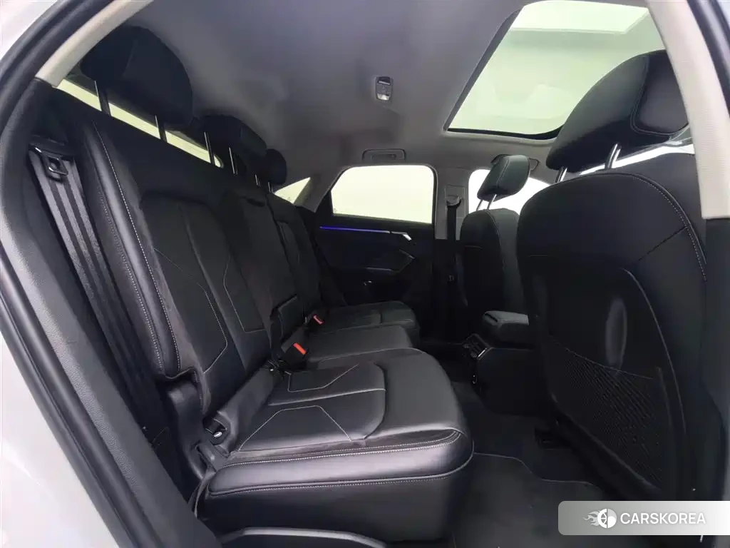 Audi Q3 Sportback id 4599714 из Китая 11