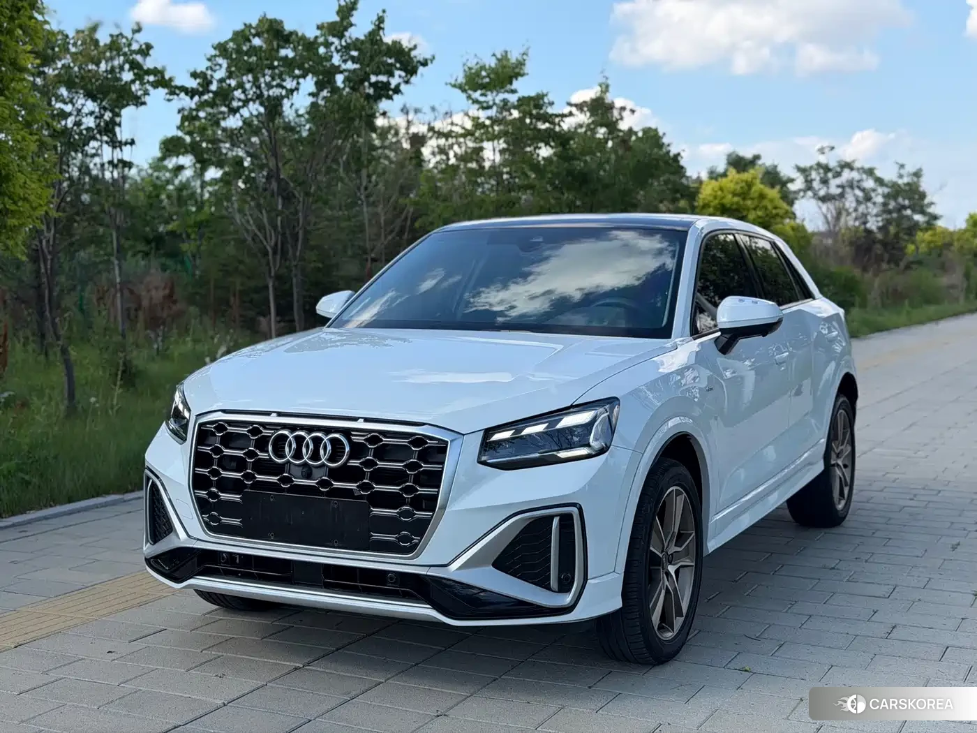 Audi Q2L id 4545715 из Китая 11