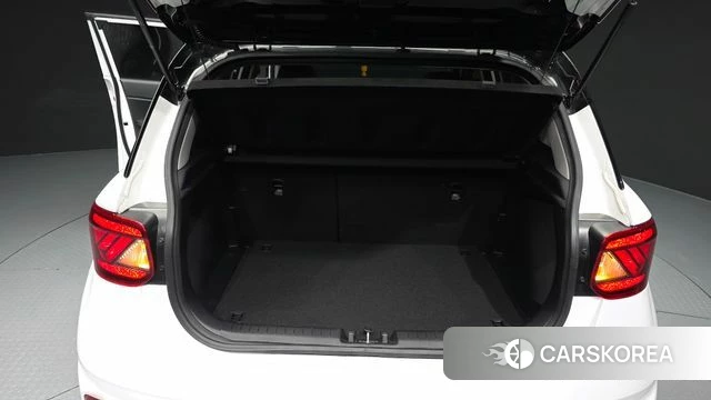 Hyundai Venue id 3800658 из Кореи 11