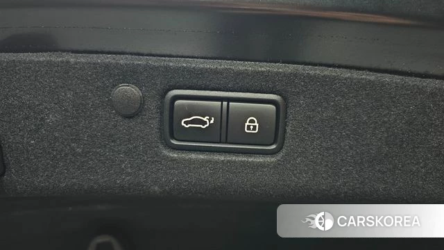 Hyundai The New Grandeur IG id 4187439 из Кореи 11