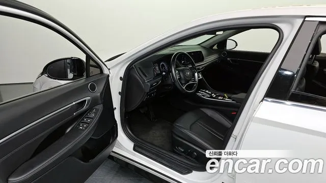 Hyundai Sonata (DN8) id 2661747 из Кореи 11