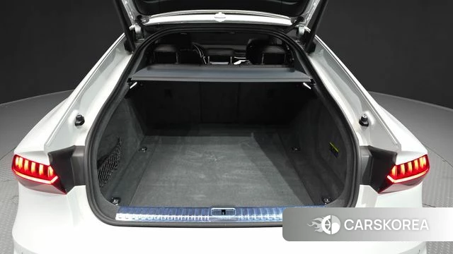 Audi A7 (4K) id 4362474 из Кореи 11