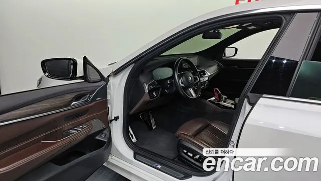 BMW 6 Series GT (G32) id 2678039 из Кореи 11