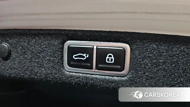 Hyundai Grandeur (GN7) id 3316690 из Кореи 11