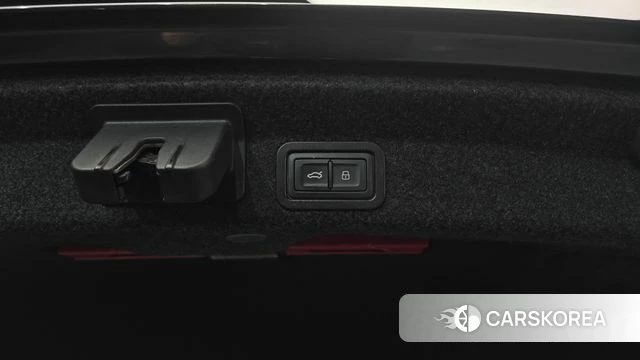 Audi A6 (C8) id 3892978 из Кореи 11