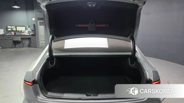 Hyundai Grandeur (GN7) id 3870443 из Кореи 11