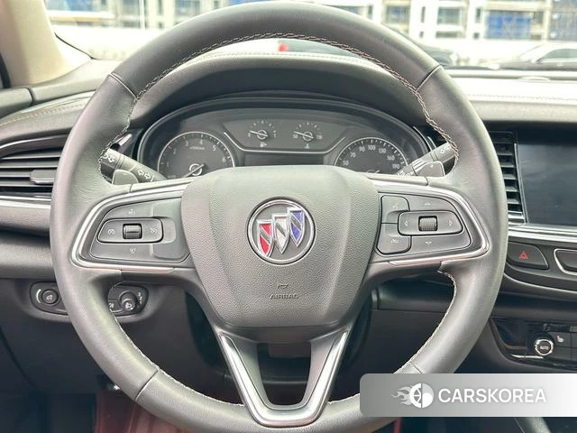 Buick Regal id 4234814 из Китая 11
