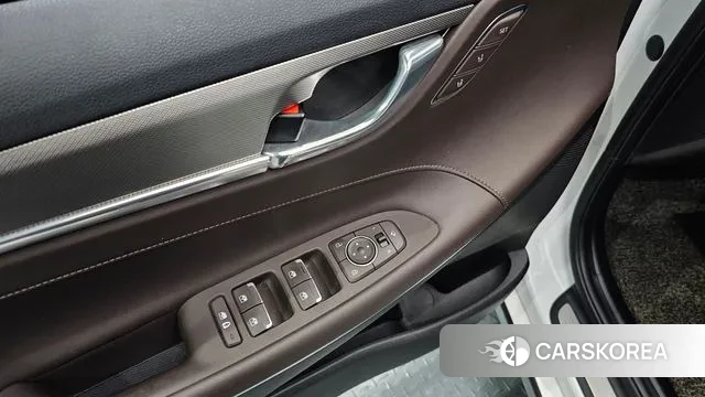 Hyundai The New Grandeur IG id 3307439 из Кореи 11