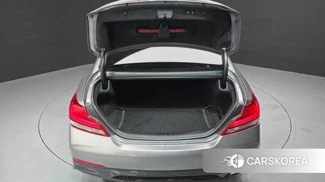Genesis G70 id 4294355 из Кореи 11