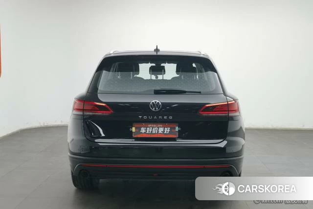 Volkswagen Touareg id 4210708 из Китая 11
