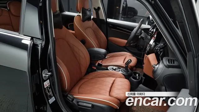 Mini Cooper S id 2660387 из Кореи 11