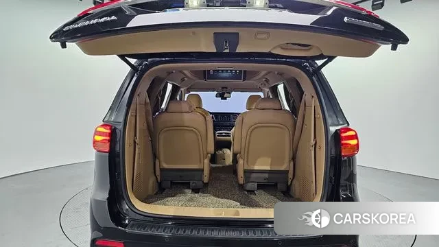 Kia The New Carnival id 3687553 из Кореи 11