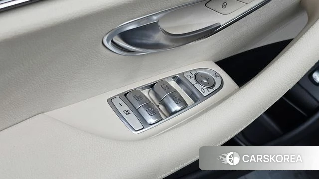 Mercedes-Benz E-Class W213 id 4557976 из Кореи 11