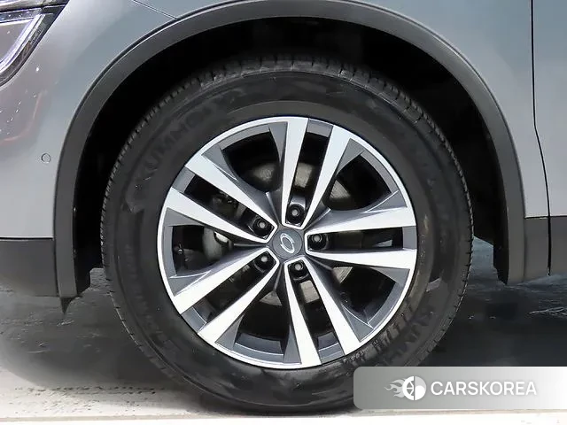 Renault Korea (Samsung) The New QM6 id 3264847 из Кореи 11