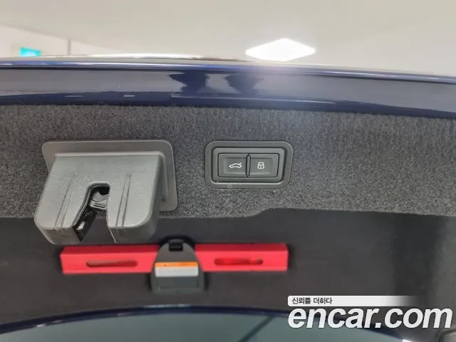 Audi A8 (D5) id 2793571 из Кореи 11