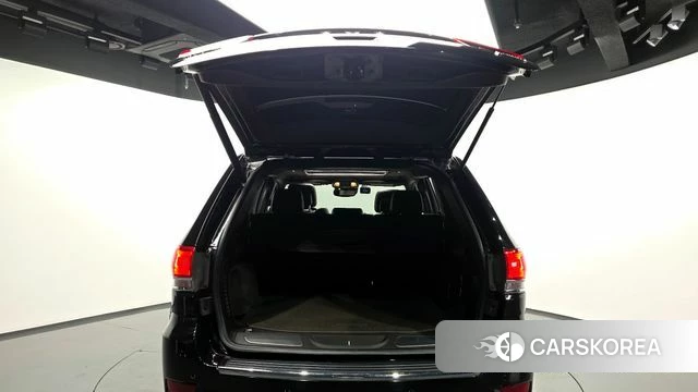 Jeep Grand Cherokee id 4447166 из Кореи 11