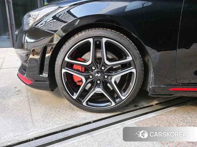 Hyundai Veloster (JS) id 3656585 из Кореи 11