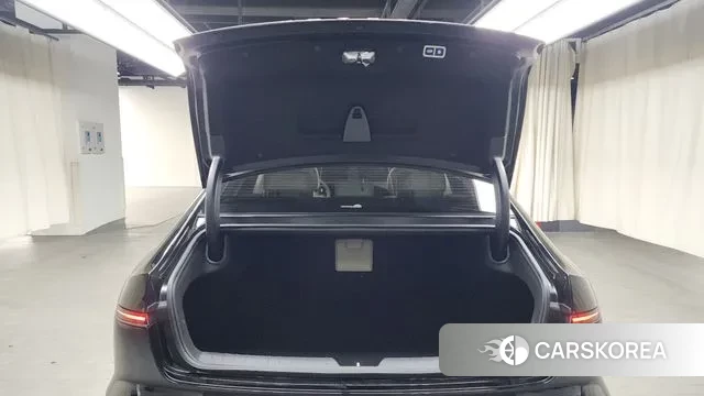 Hyundai Grandeur (GN7) id 3042934 из Кореи 11