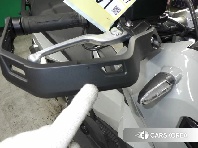 Honda X-ADV 750 id 3949448 из Японии 11