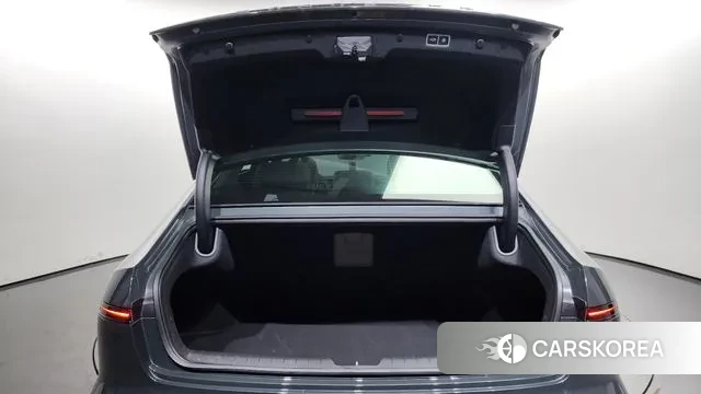 Hyundai Grandeur Hybrid (GN7) id 2968849 из Кореи 11