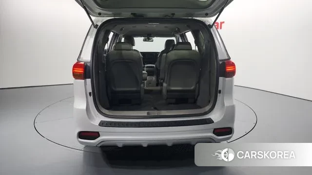 Kia The New Carnival id 3330065 из Кореи 11