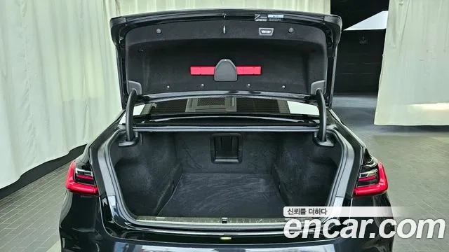 BMW 7 Series (G11) id 2875564 из Кореи 11