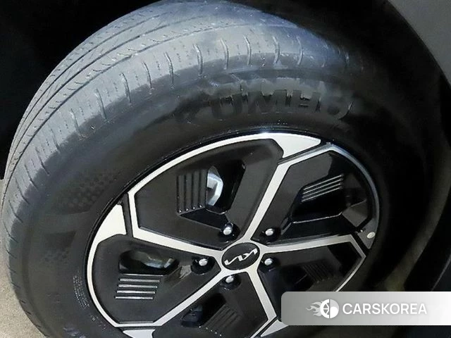 Kia Di Ol Nu Niro id 4361547 из Кореи 11