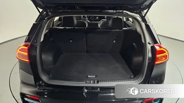 Kia Niro EV id 3384198 из Кореи 11