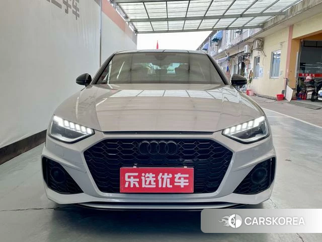 Audi A4L id 4259485 из Китая 11