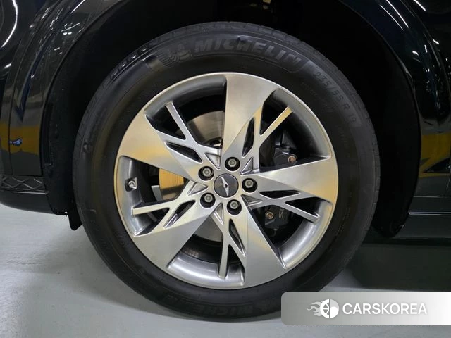 Genesis GV70 id 4361449 из Кореи 11