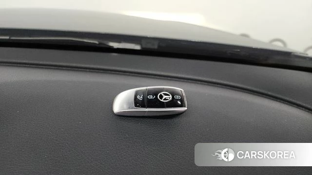 Mercedes-Benz E-Class W213 id 4325072 из Кореи 11