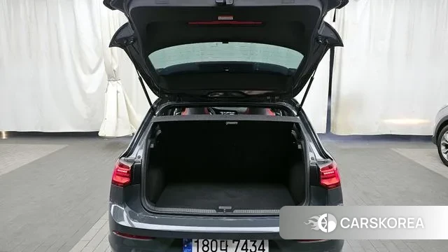 Volkswagen Golf 8th Generation id 2915115 из Кореи 11