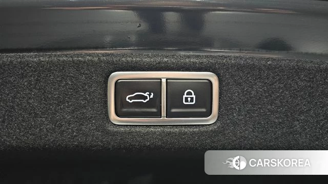 Hyundai Grandeur Hybrid (GN7) id 4427652 из Кореи 11