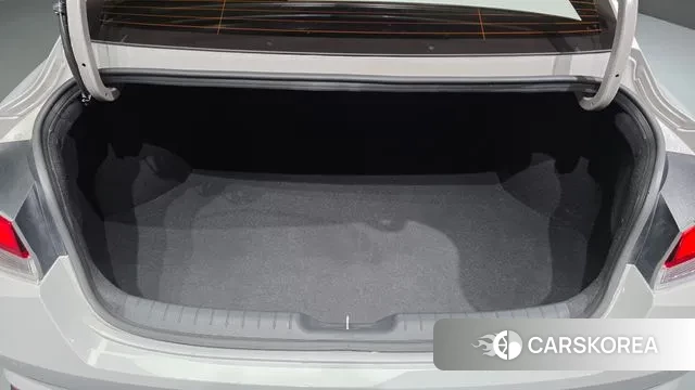 Hyundai Avante (CN7) id 2999764 из Кореи 11