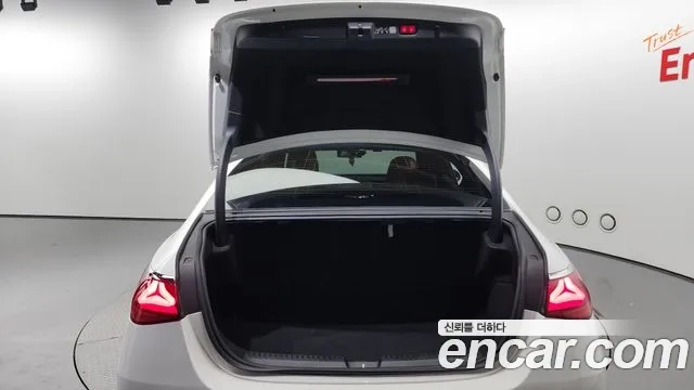 Mercedes-Benz E-Class W214 id 2878501 из Кореи 11