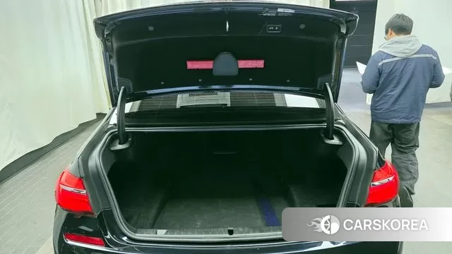 BMW 7 Series (G11) id 3627078 из Кореи 11