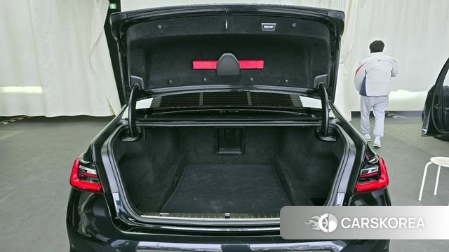 BMW 7 Series (G11) id 3873178 из Кореи 11