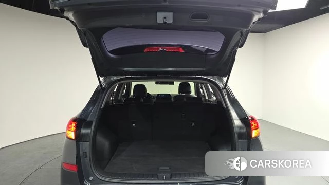 Hyundai All New Tucson id 4019836 из Кореи 11