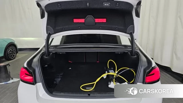 BMW 5 Series (G30) id 3597263 из Кореи 11