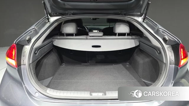 Hyundai Ionic Hybrid id 4521060 из Кореи 11