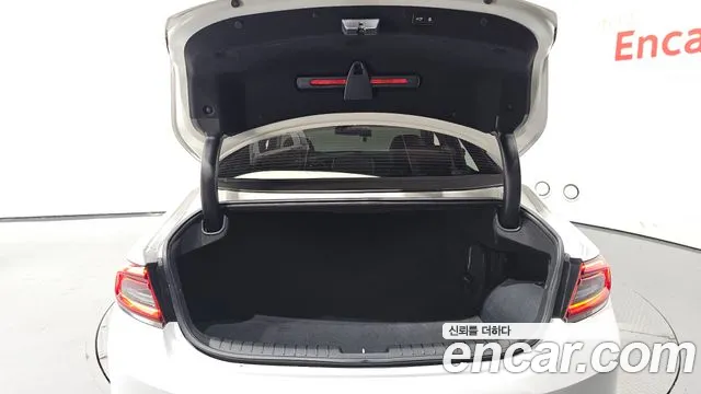 Hyundai Grandeur IG Hybrid id 2827822 из Кореи 11