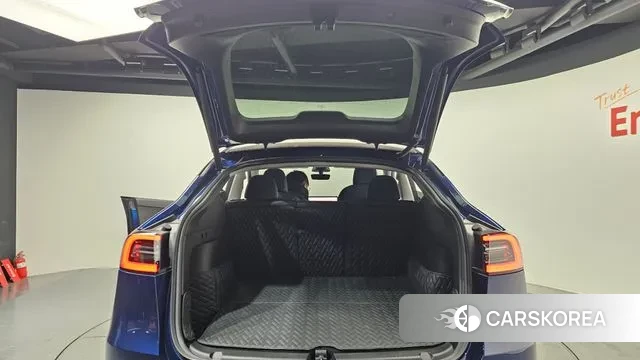 Tesla Model Y id 3670912 из Кореи 11