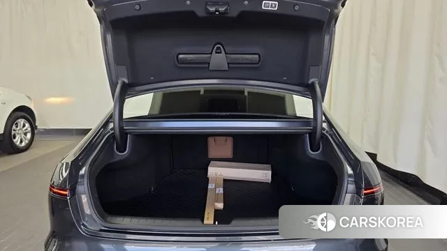 Hyundai Grandeur (GN7) id 3734904 из Кореи 11