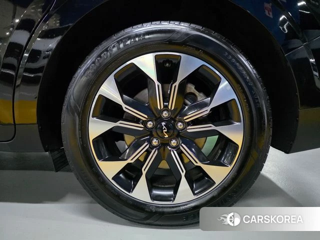 Kia Carnival 4th generation id 4481405 из Кореи 11