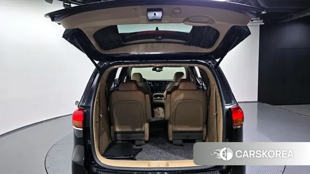 Kia All New Carnival id 3369035 из Кореи 11