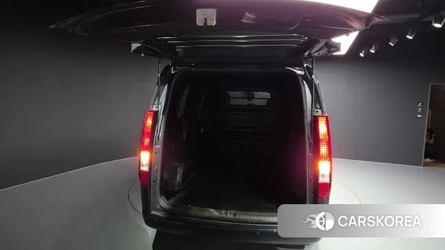 Hyundai Staria id 3734992 из Кореи 11